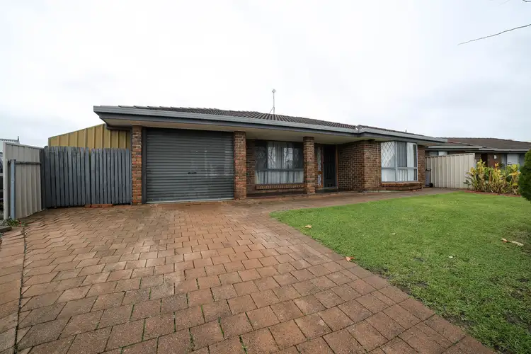 Second view of Homely house listing, 72 Mawson Circuit, Woodcroft SA 5162