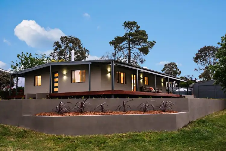 46 Park Street, Uralla NSW 2358