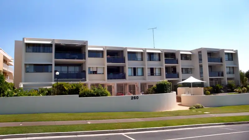 Main view of Homely unit listing, 8 / 260 Alexandra Parade (Bannow), Alexandra Headland QLD 4572