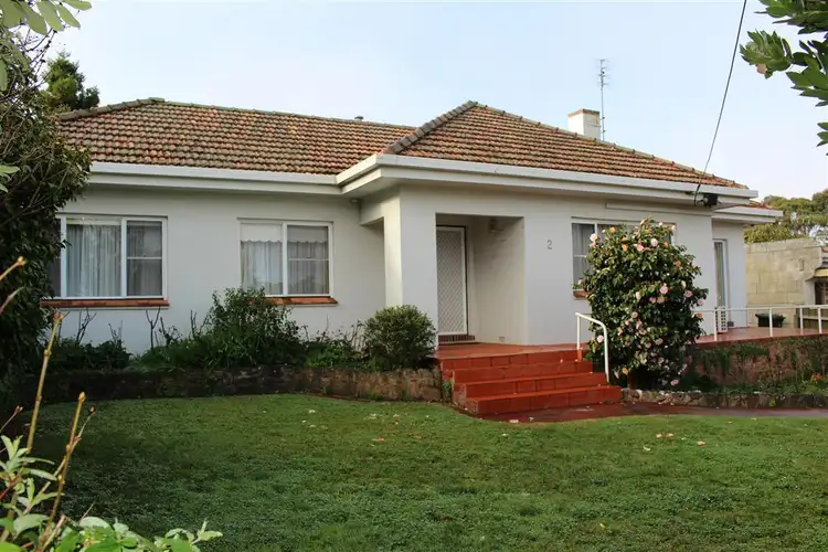 2 Fairlie Street, Mount Gambier SA 5290