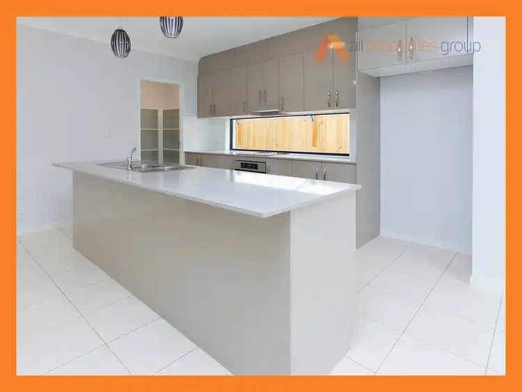 Second view of Homely house listing, 33 Lockyer Pl, Drewvale QLD 4116