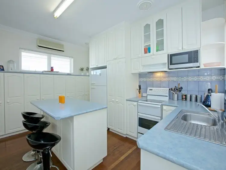 Fourth view of Homely house listing, 1/19 Drabble Road, Scarborough WA 6019