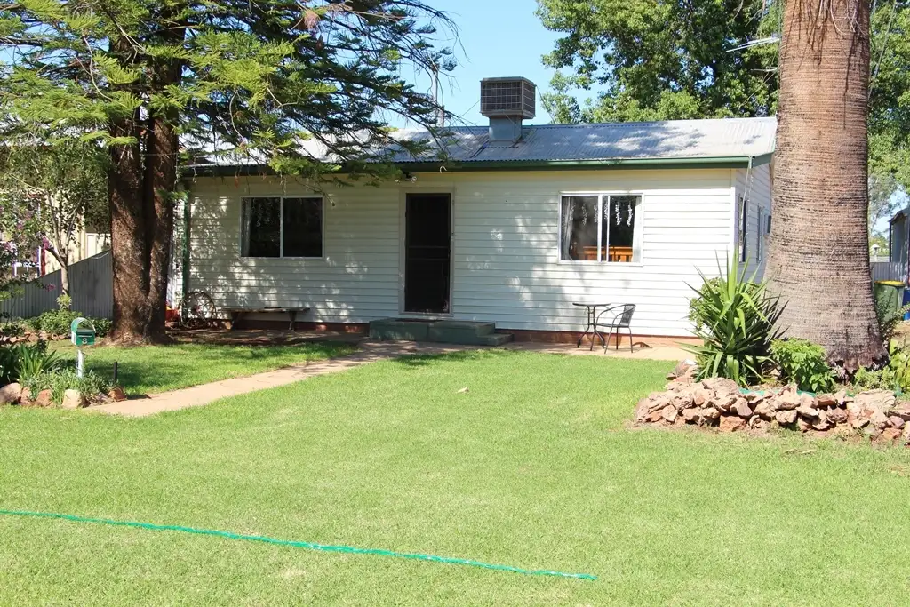 Main view of Homely house listing, 8 Binguie Street, Griffith NSW 2680