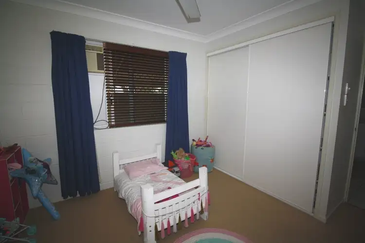Fifth view of Homely unit listing, 3/3 Jermyn Street, Hyde Park QLD 4812