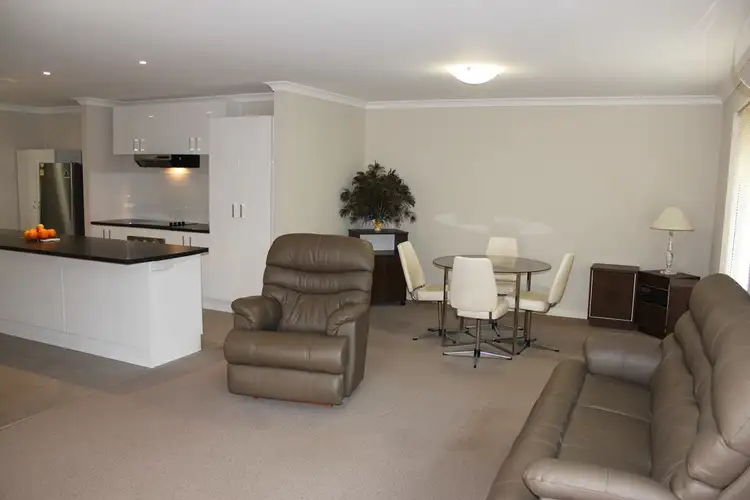 Sixth view of Homely house listing, 2 Oakover Pl, Northam WA 6401