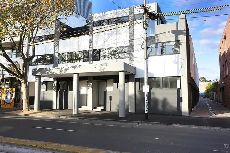 Main view of Homely townhouse listing, 1/582-586 Nicholson Street, Fitzroy North VIC 3068