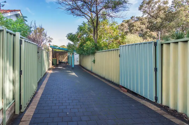 Second view of Homely house listing, 2 Sumpton St, Hilton WA 6163