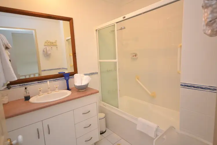 Seventh view of Homely townhouse listing, 34/1 Bronberg Court, Southport QLD 4215