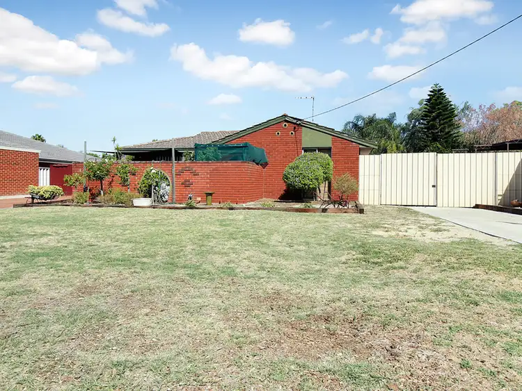 3 Chenies Rest, Gosnells WA 6110