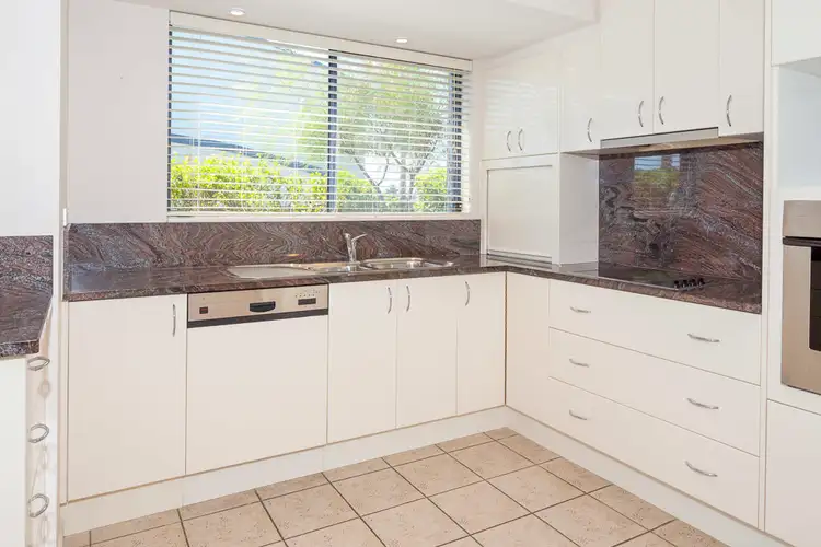 Sixth view of Homely unit listing, 3/216-218 Beach Road, Batehaven NSW 2536