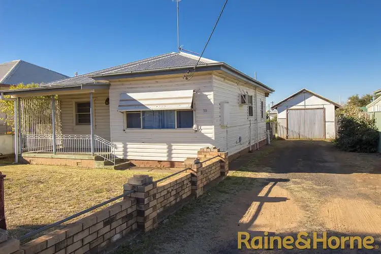 39 Victoria Street, Dubbo NSW 2830