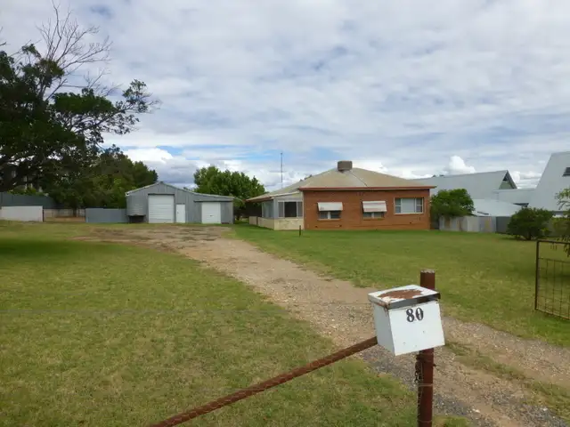 80 Peak Hill Road, Parkes NSW 2870