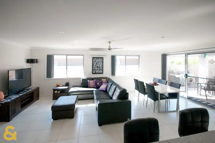 Third view of Homely house listing, 5 Riley Peter Place, Cleveland QLD 4163