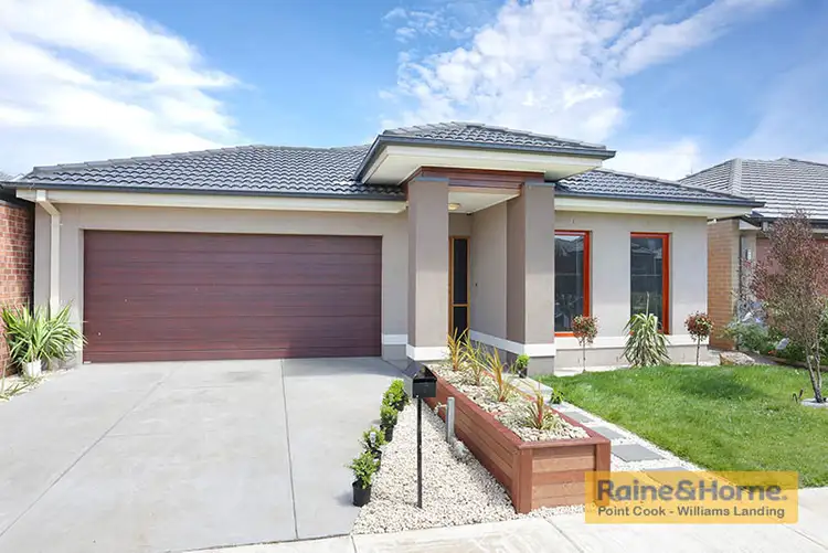 6 Alberfeldie Drive, Truganina VIC 3029