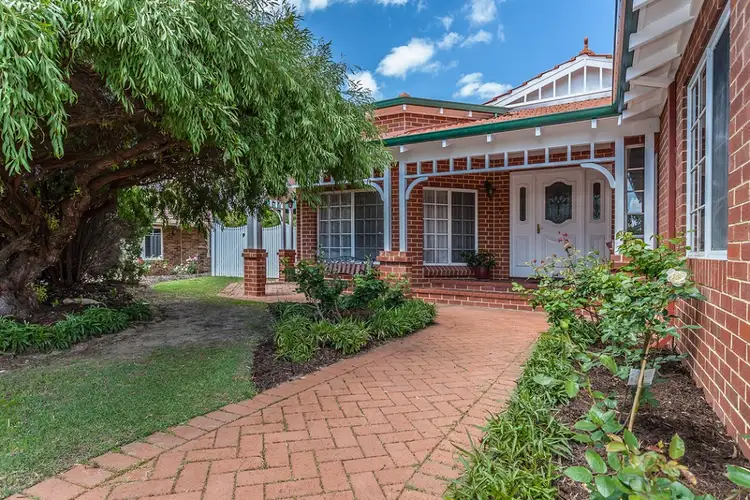 6 Blount Court, Duncraig WA 6023