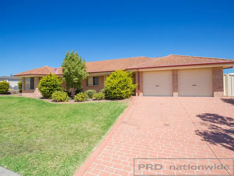 93 Worcestor Drive, East Maitland NSW 2323