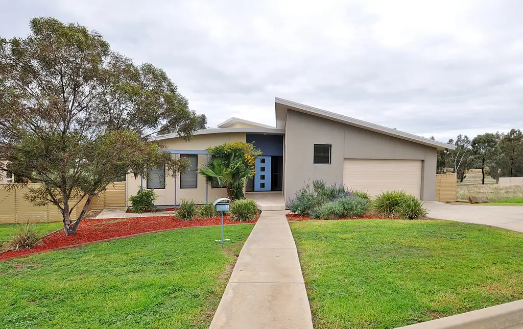 Main view of Homely house listing, 33 John Potts Drive, Junee NSW 2663