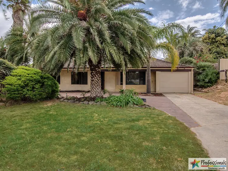 Second view of Homely house listing, 21 Bickner Way, Parmelia WA 6167
