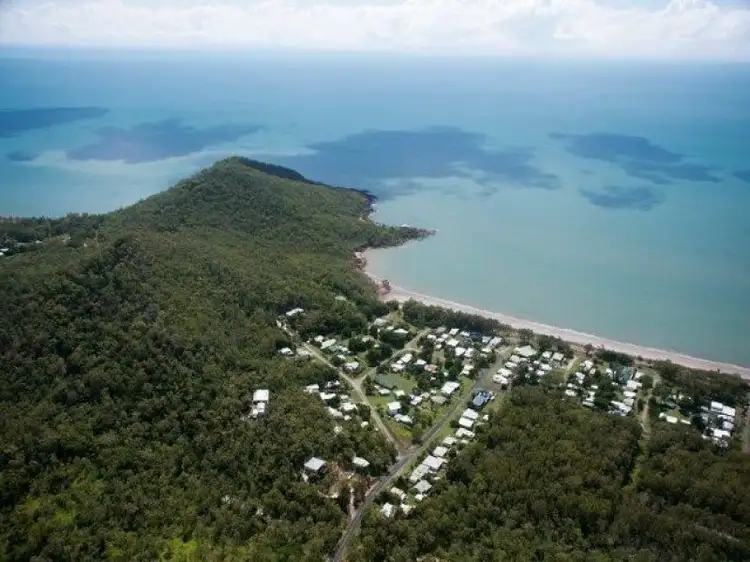 3 Sturgeon Street, Ball Bay QLD 4741