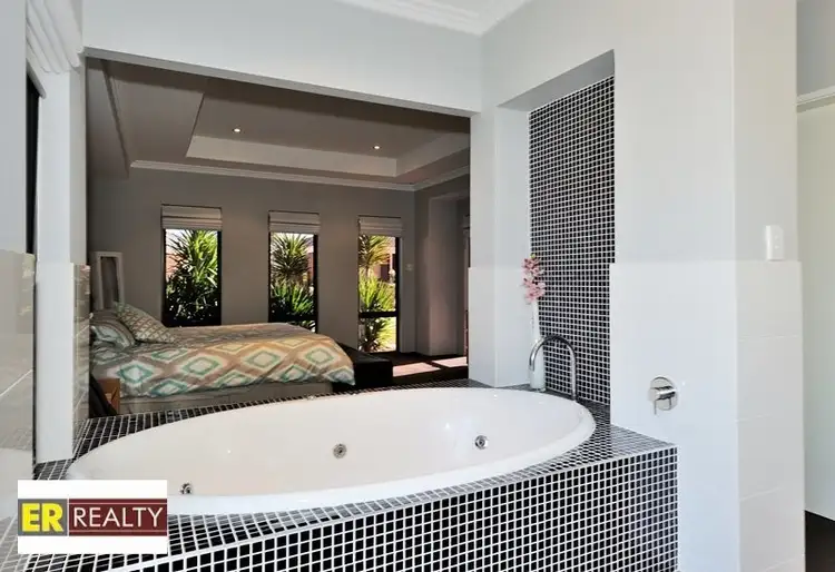 Second view of Homely house listing, 6 Manila Way, Aveley WA 6069