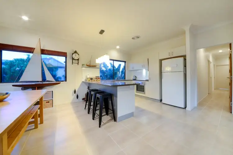 Fifth view of Homely house listing, 10 Curlew Court, Jubilee Pocket QLD 4802
