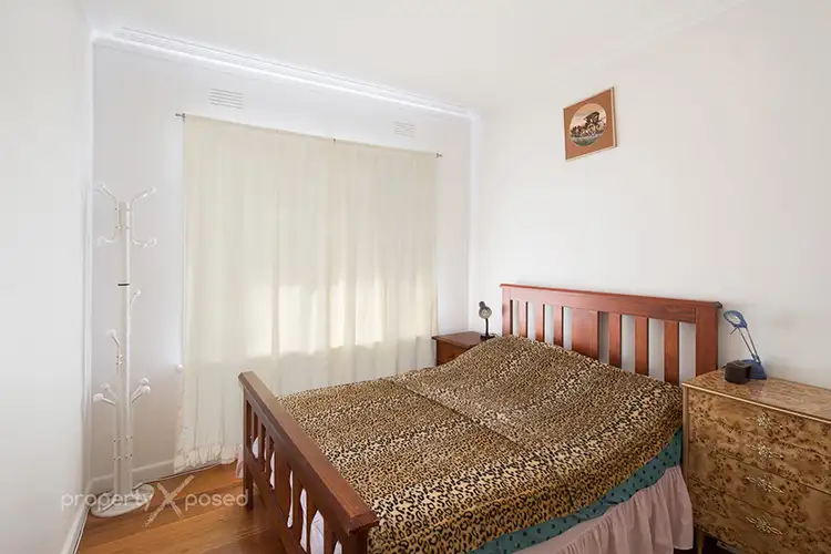 Fifth view of Homely house listing, 2 Oakdale Court, Springvale VIC 3171