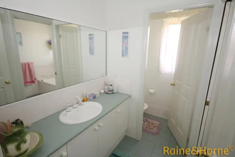 Fifth view of Homely unit listing, 4/6-8 Sturt Circle, Dubbo NSW 2830