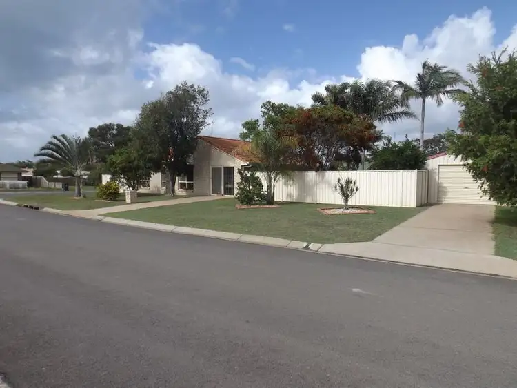 15 Merlin Drive, Urangan QLD 4655