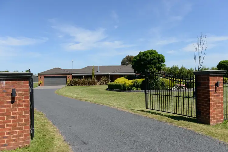Main view of Homely house listing, 5 HOWITT AVENUE, Bairnsdale VIC 3875