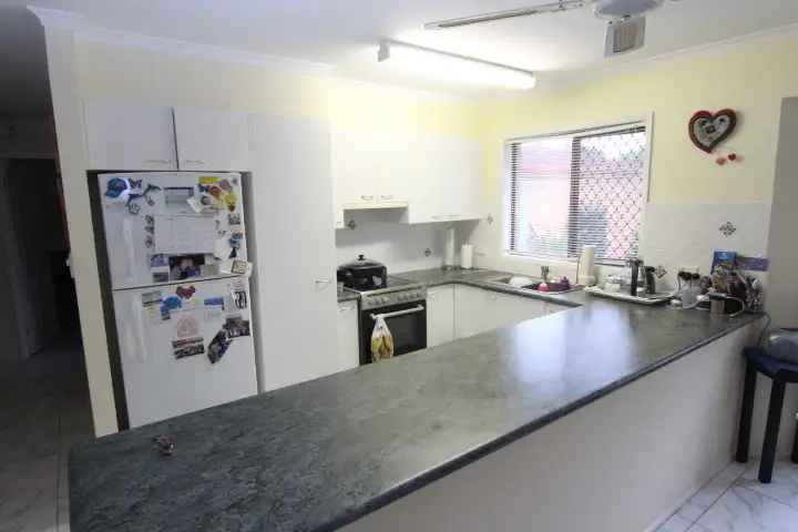Sixth view of Homely house listing, 4/10 Woodgate Place, Paradise Point QLD 4216