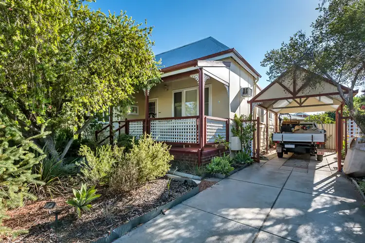 14 James Street, Bassendean WA 6054