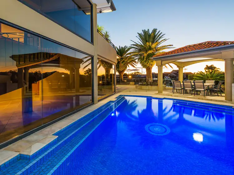 Second view of Homely house listing, 9 Van Diemen Place, Hollywell QLD 4216