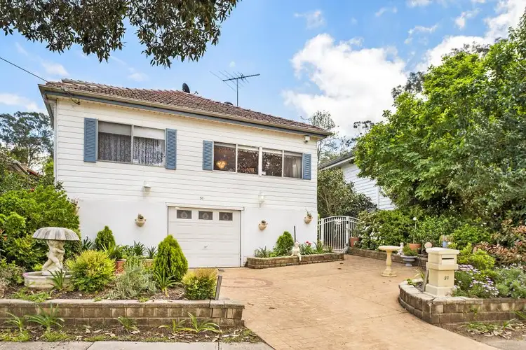31 Alpha Road, Camden NSW 2570