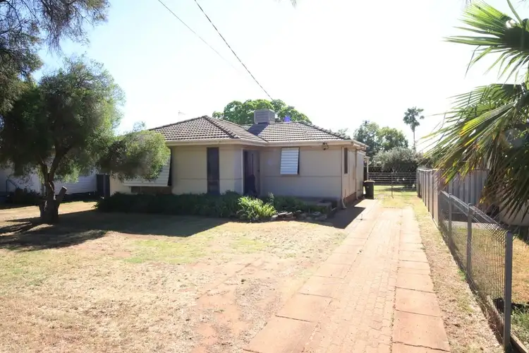 42 Alcheringa Street, Dubbo NSW 2830