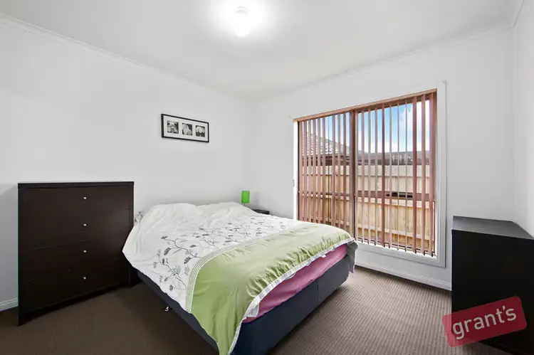 Sixth view of Homely unit listing, 2 /3 Leopold Crescent, Hampton Park VIC 3976