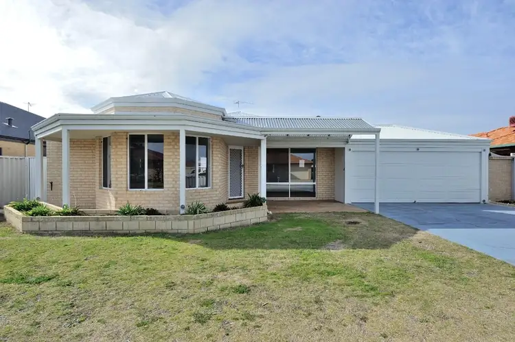 27 Morritt Close, Rockingham WA 6168