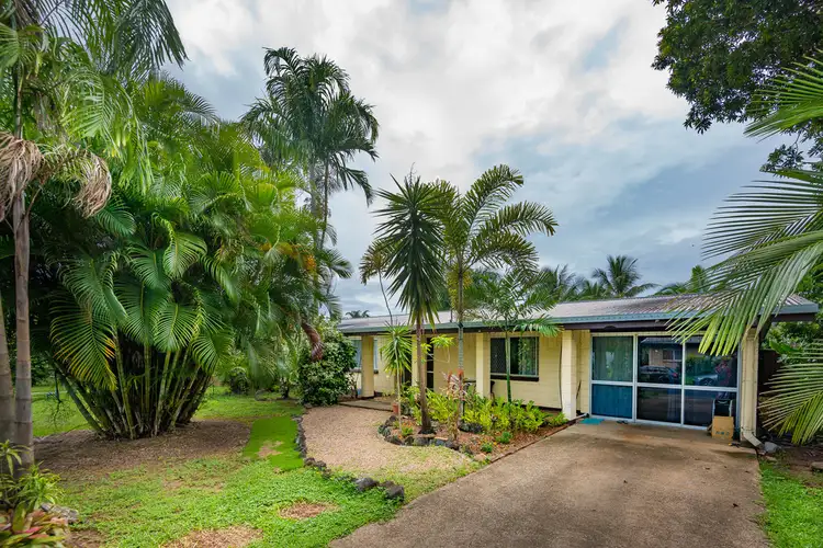 5 MOROBE CLOSE, Trinity Beach QLD 4879