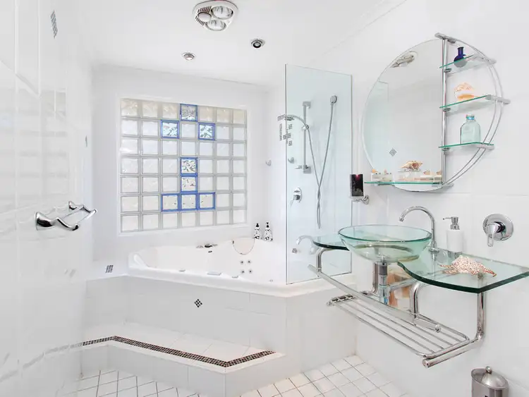 Fourth view of Homely house listing, 10 Usher Close, Abbotsbury NSW 2176