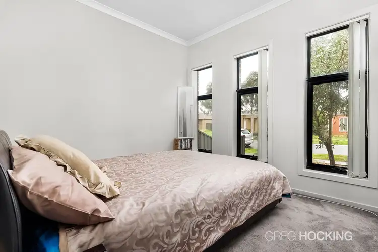Fifth view of Homely house listing, 10 Romek Way, Truganina VIC 3029