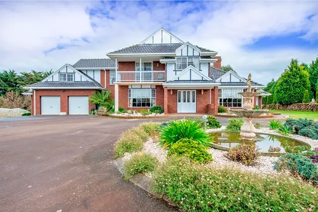 27 Dallas Road, Somerset TAS 7322