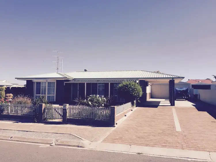 3 Burnett Street, Tumby Bay SA 5605