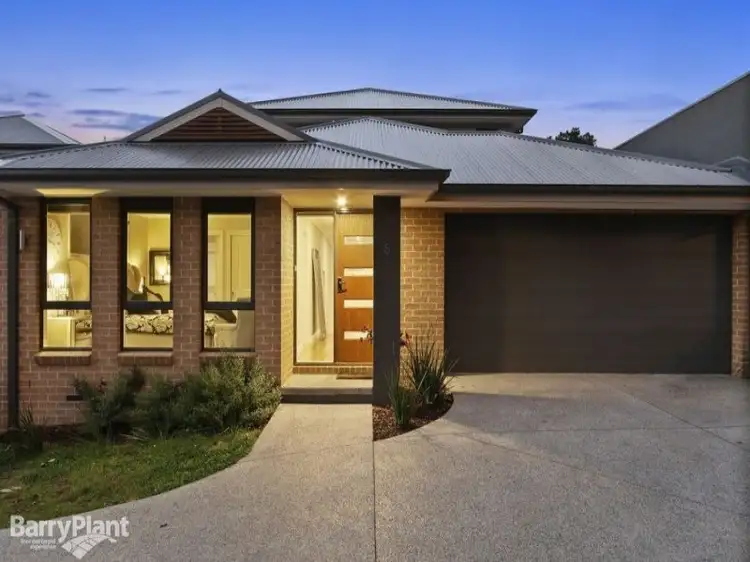 6 Cherry Lane, Montrose VIC 3765