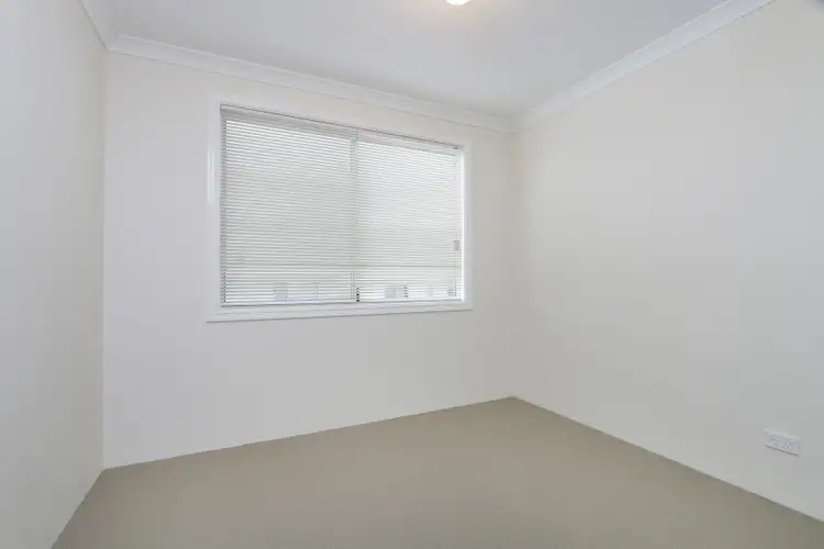 Third view of Homely townhouse listing, 8/5 Jamaica Lane, Clarkson WA 6030