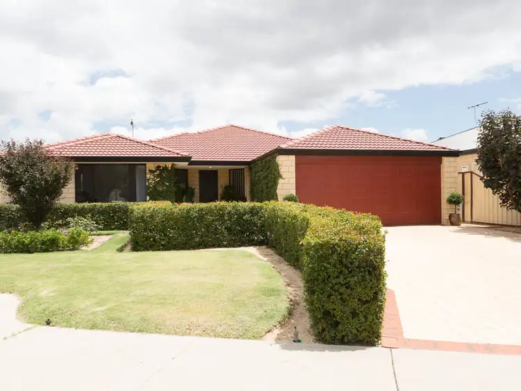 63 Myerson Crescent, Maida Vale WA 6057