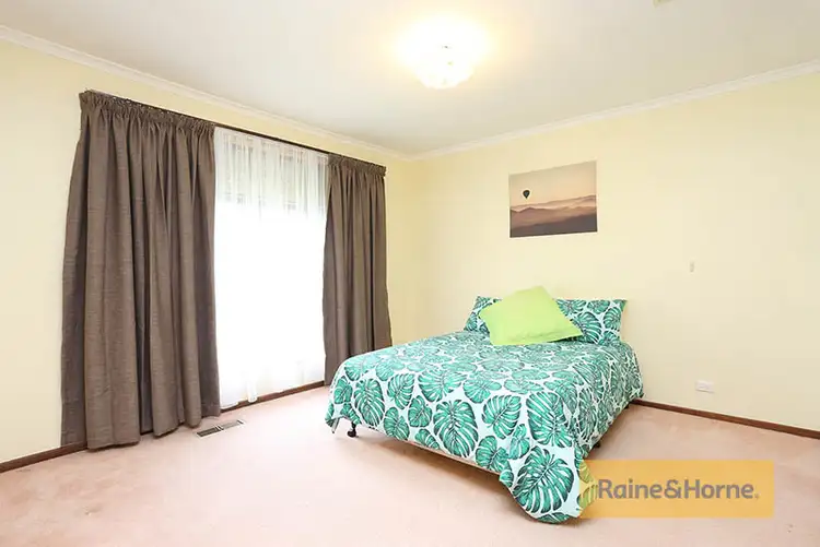 Sixth view of Homely house listing, 7 Dalton Court, Meadow Heights VIC 3048
