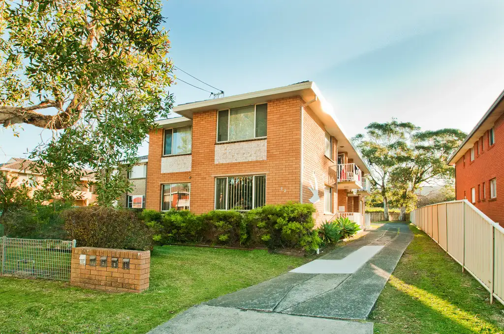 Main view of Homely house listing, 2/32 Rann Street, Fairy Meadow NSW 2519