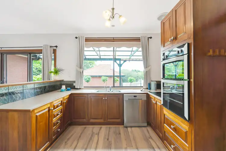 Fifth view of Homely house listing, 39 Craigburn Drive, Flagstaff Hill SA 5159