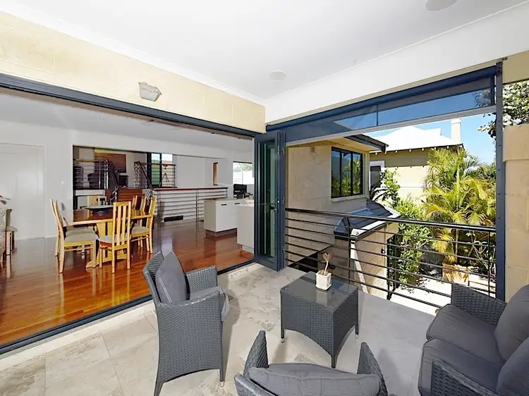 4a Beach Street, Cottesloe WA 6011