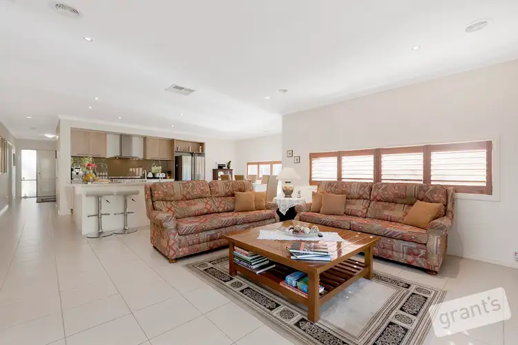 Third view of Homely house listing, 4 Florida Court, Berwick VIC 3806