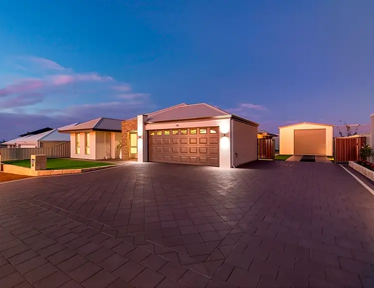 20 Flavio Crescent, Wandina WA 6530